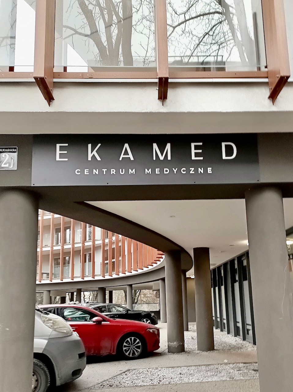 Ekamed indentyfikacja wizualna by dotMedia szyld